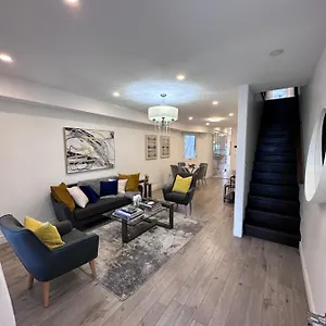 Great Located Homestay Toronto